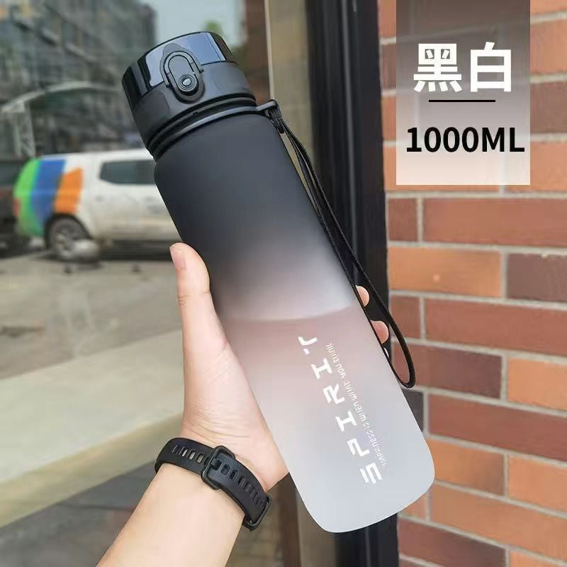 Large Capacity Sports Water Bottle – Portable, Heat-Resistant & Leak-Proof