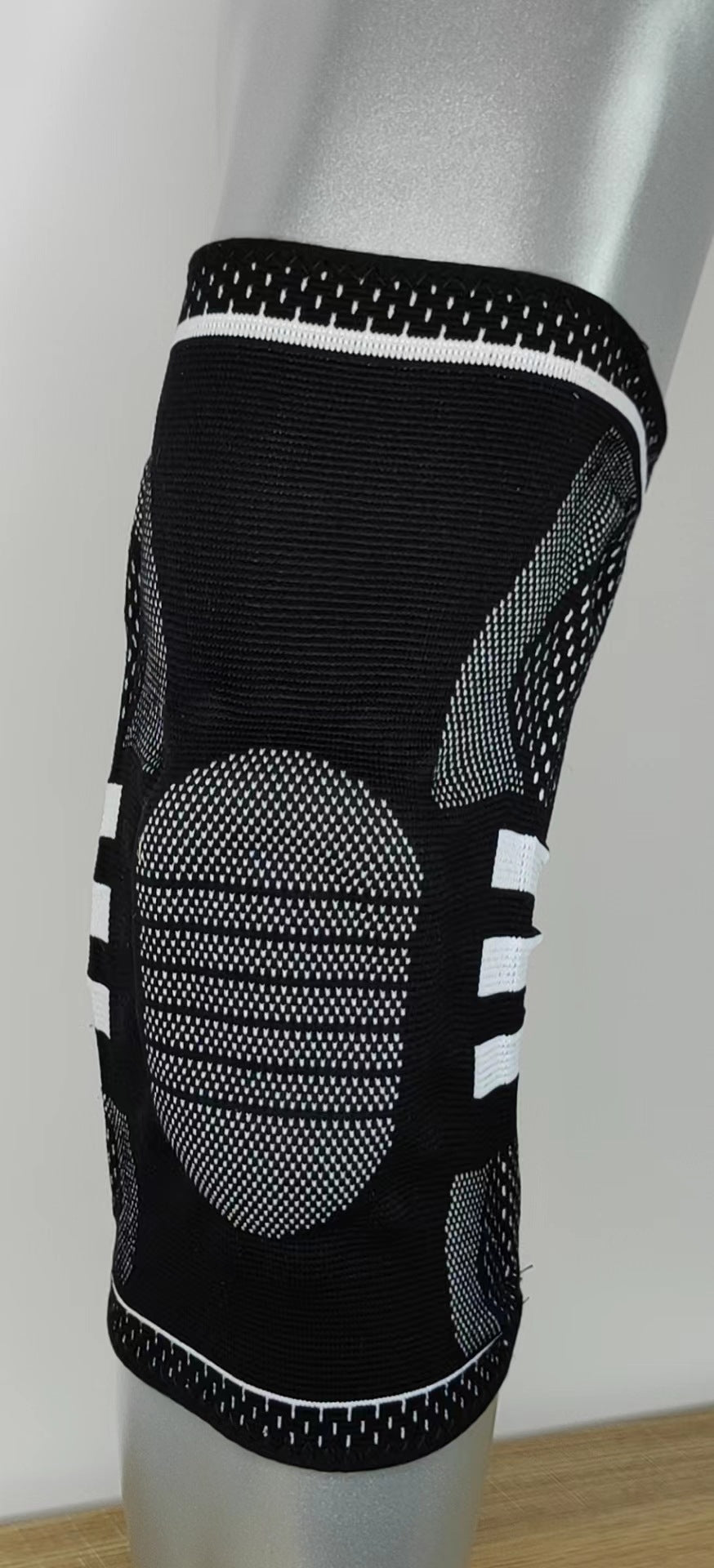 Sports Knee Pads — Spring Support & Compression for Basketball, Running & Outdoor