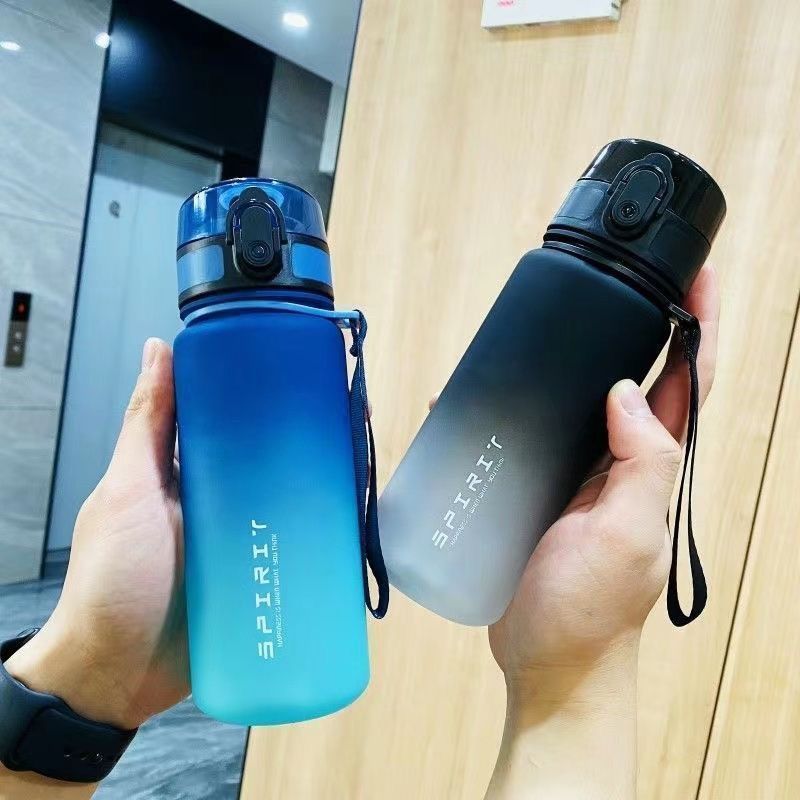 Large Capacity Sports Water Bottle – Portable, Heat-Resistant & Leak-Proof